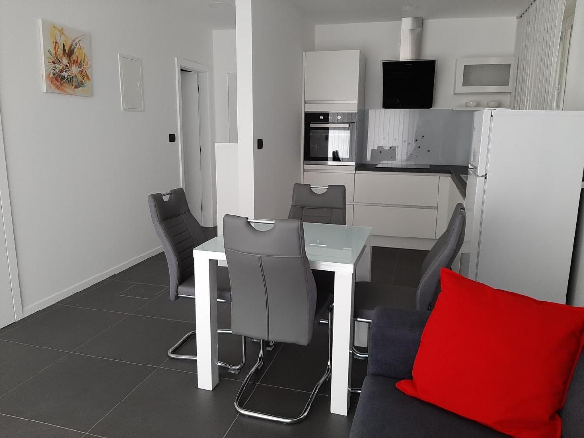 Seaview Apartments Hoja Izola Ngoại thất bức ảnh